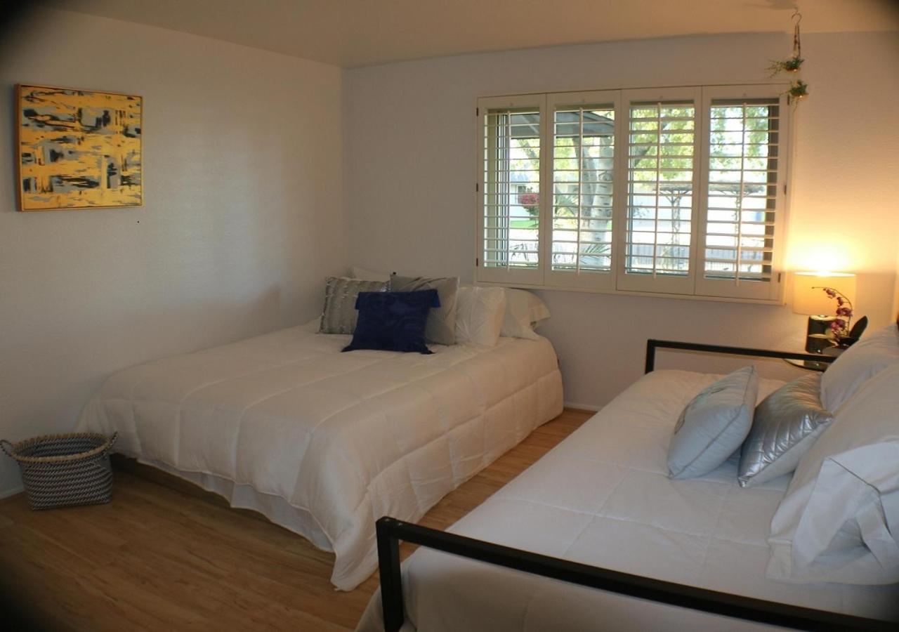 Tempe Escape With Heated Pool, Billiards & Firepit Fun 빌라 외부 사진
