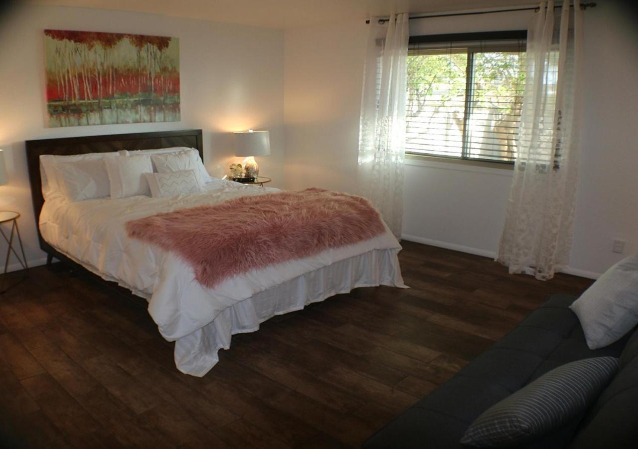 Tempe Escape With Heated Pool, Billiards & Firepit Fun 빌라 외부 사진