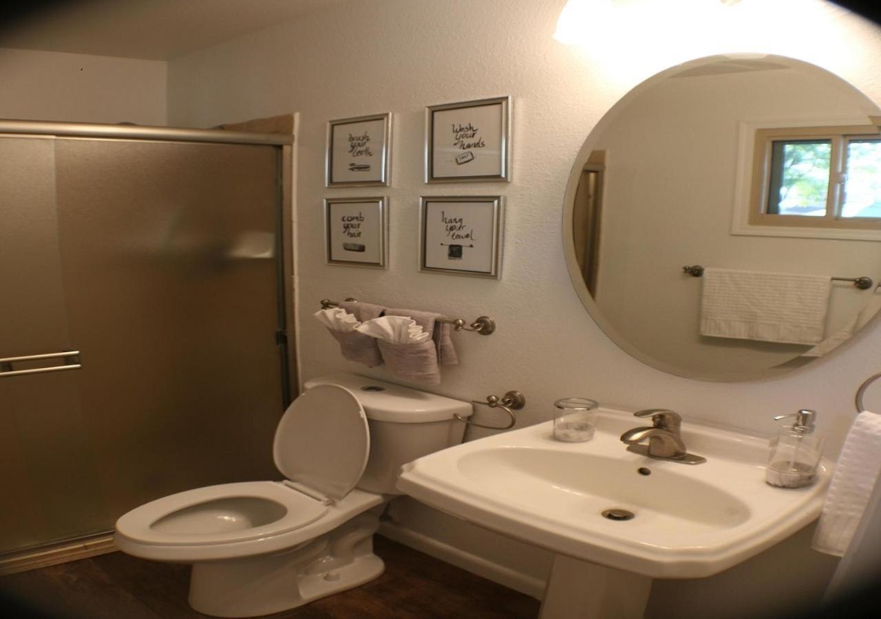 Tempe Escape With Heated Pool, Billiards & Firepit Fun 빌라 외부 사진